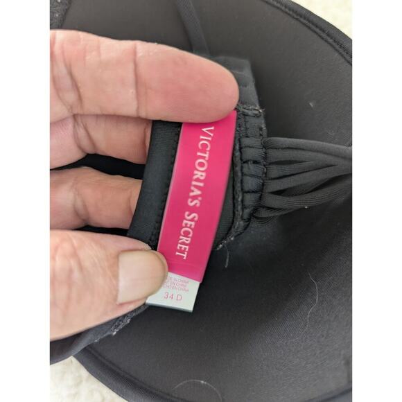 Victorias Secret Black Bikini Top Size 34D Crochet Racerback Padded Underwired - Picture 7 of 8